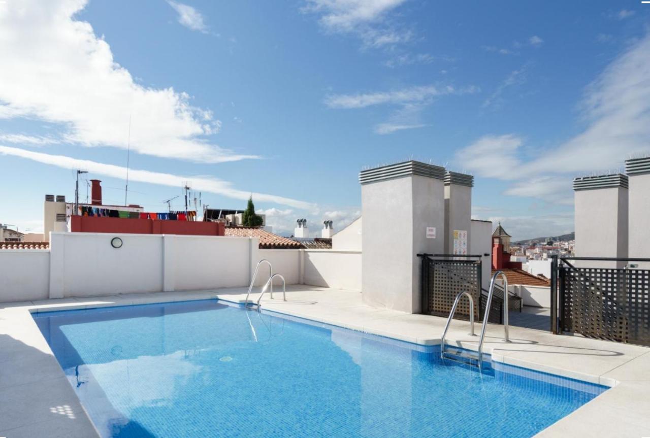 Family Apartment Patio&Swimming Pool In Center Málaga Kültér fotó