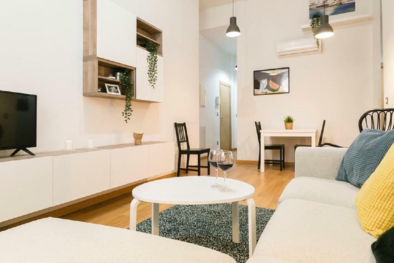 Family Apartment Patio&Swimming Pool In Center Málaga Kültér fotó